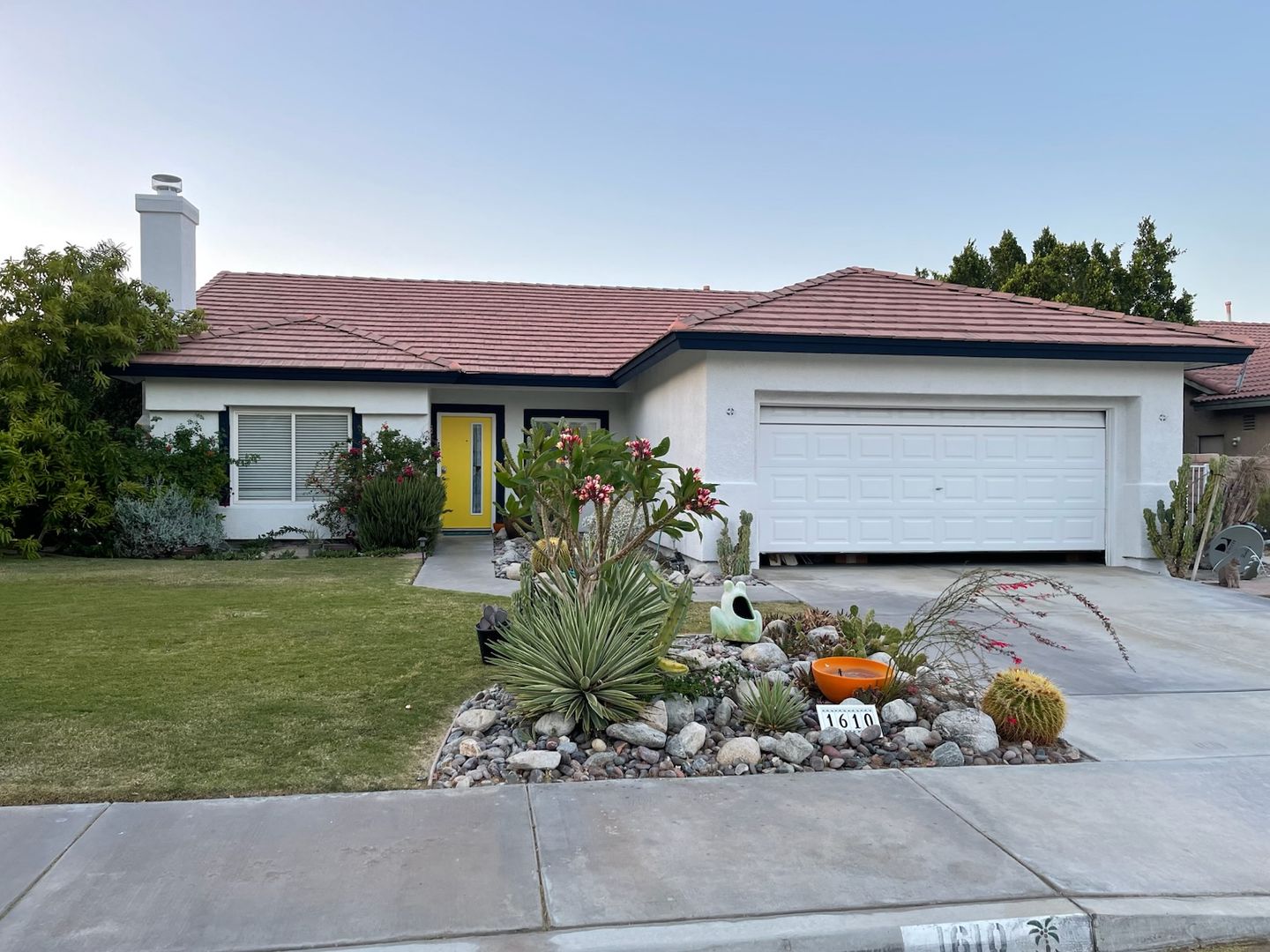 Palm Springs House: 1610 Amelia Way