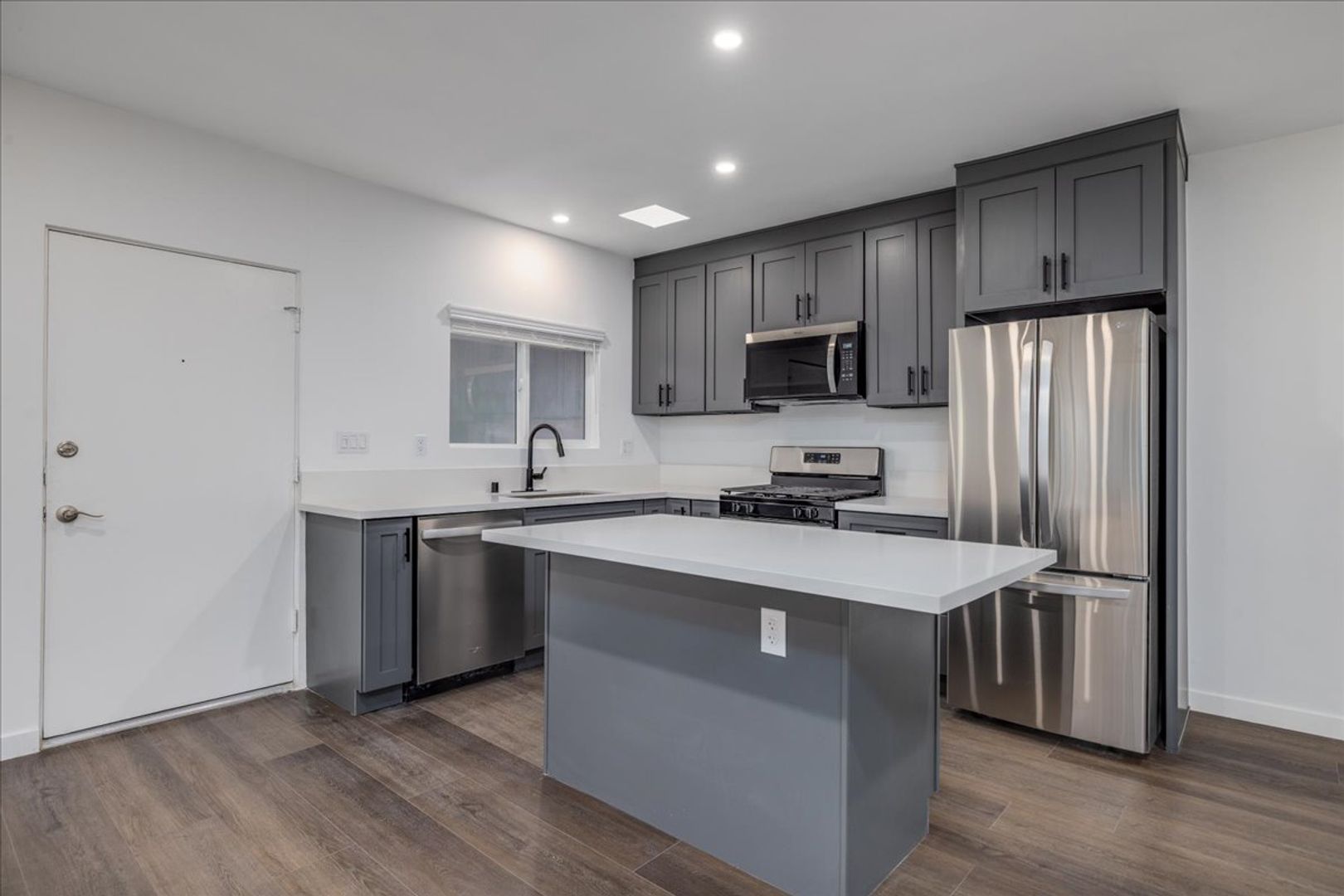 Palm Springs Apartment: 671 S. Riverside Drive