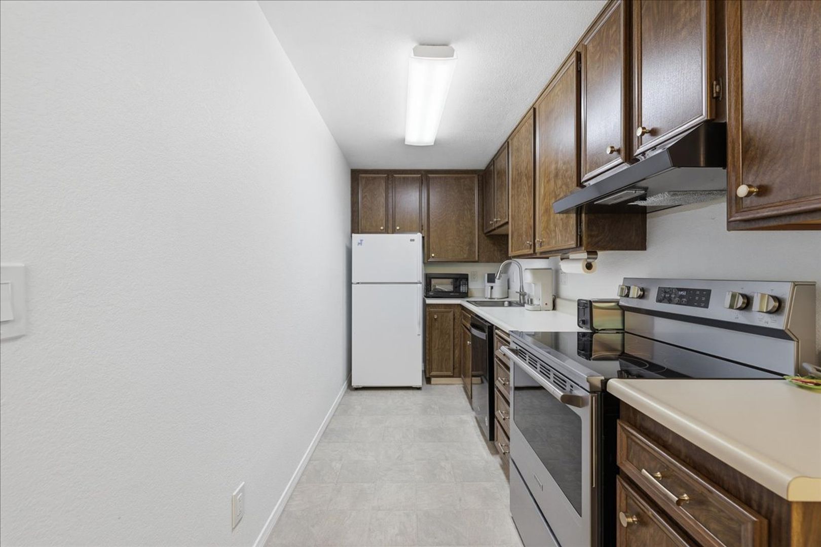 Palm Springs Condo: 685 N. Ashurst Court