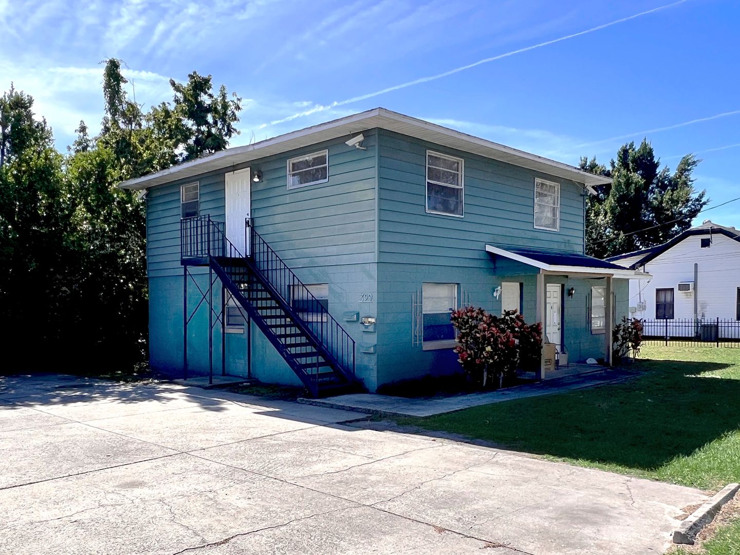 Winter Haven Apartment: 329 SW 7th St.