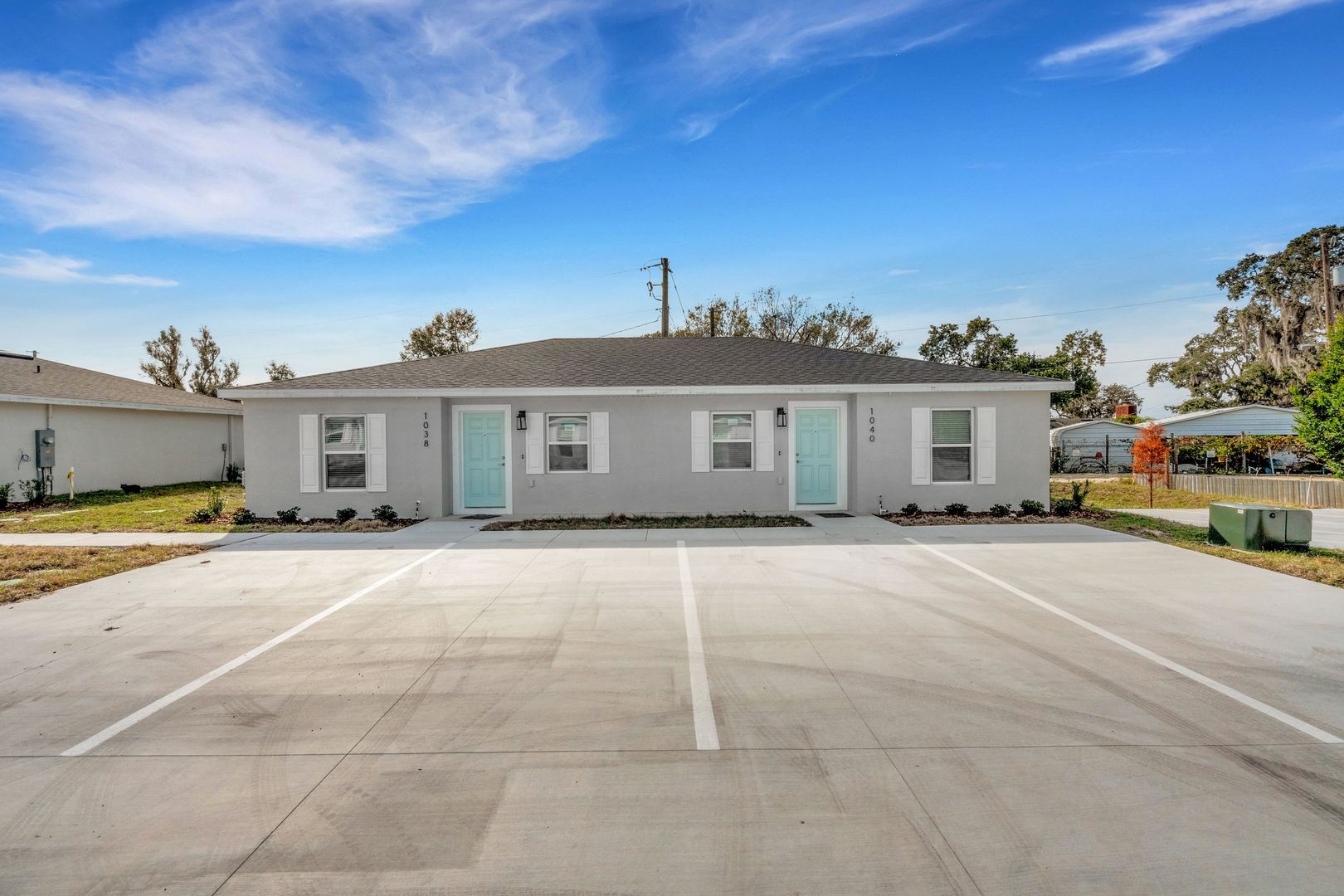 Auburndale Multiplex: Ariana Blvd