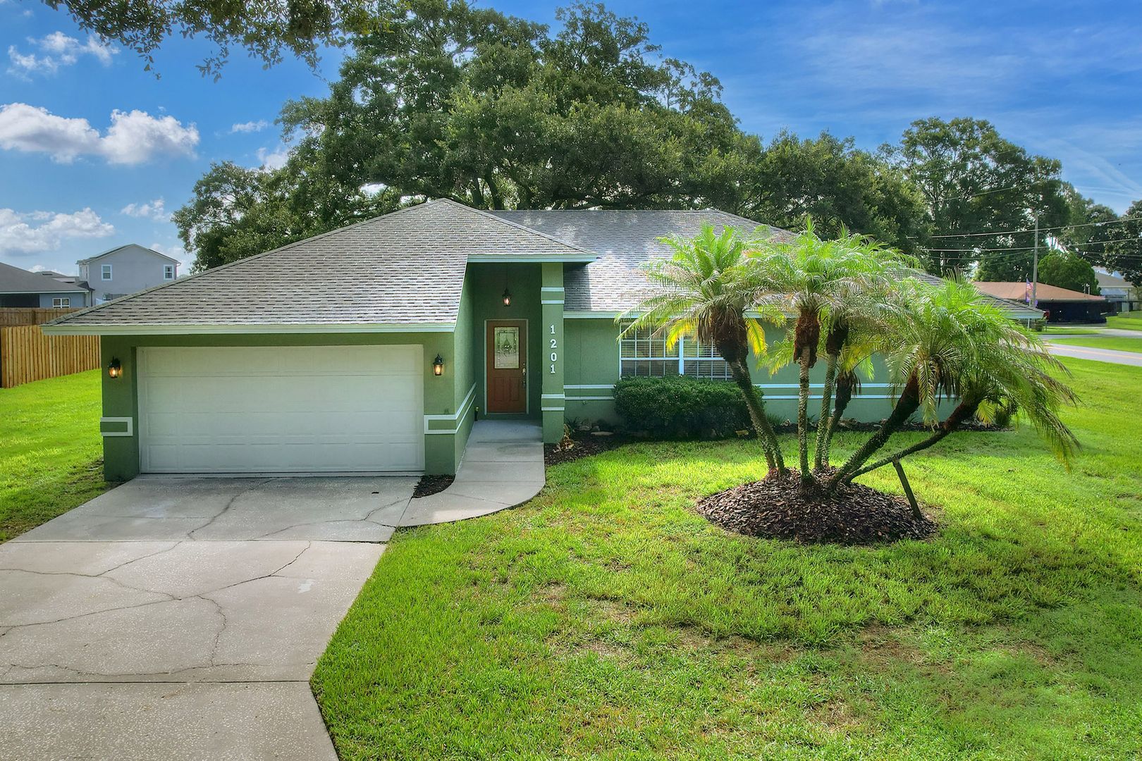 Auburndale House: 1201 Burlington Ct