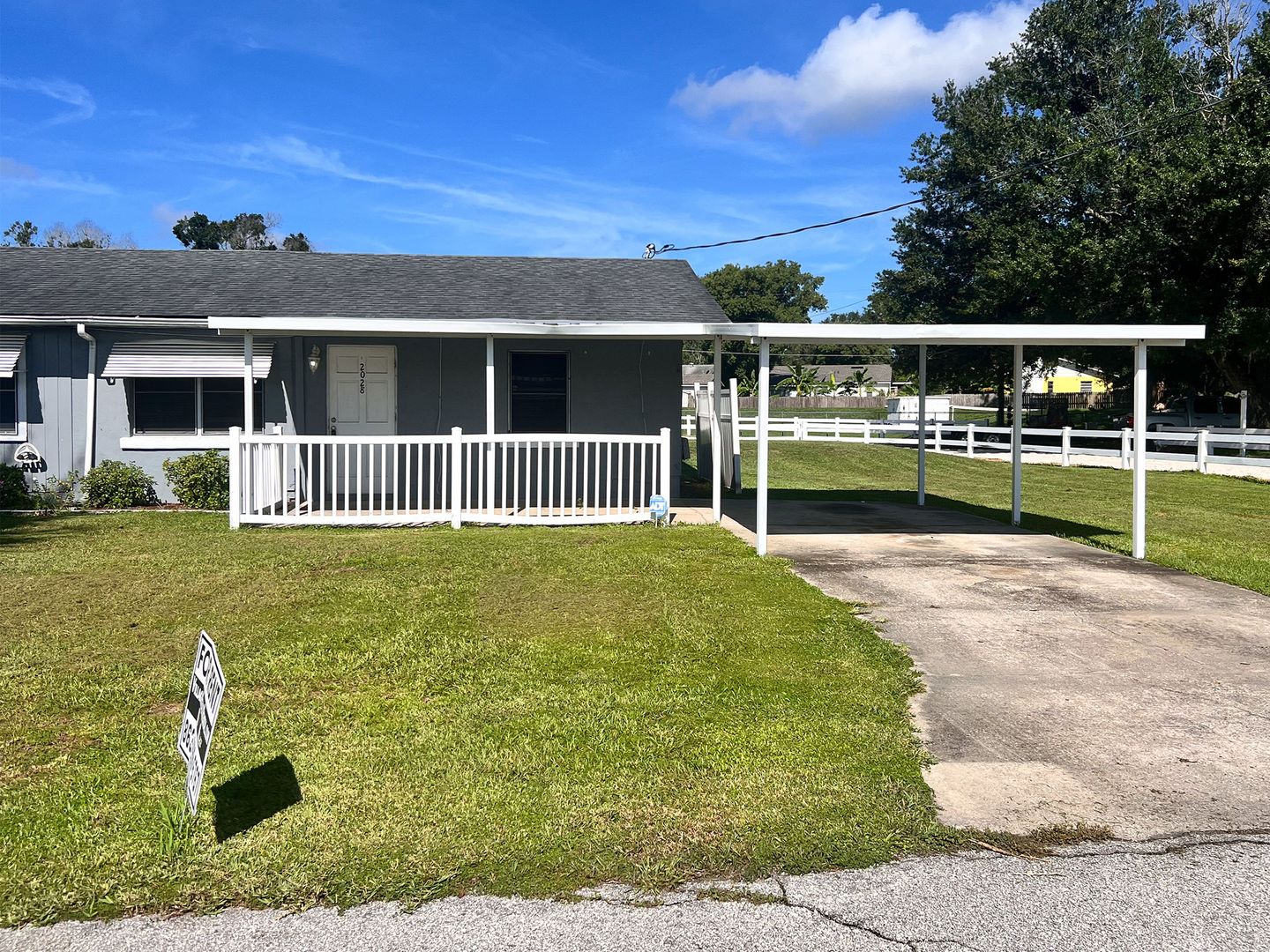 Winter Haven Apartment: 2026 15th St SW