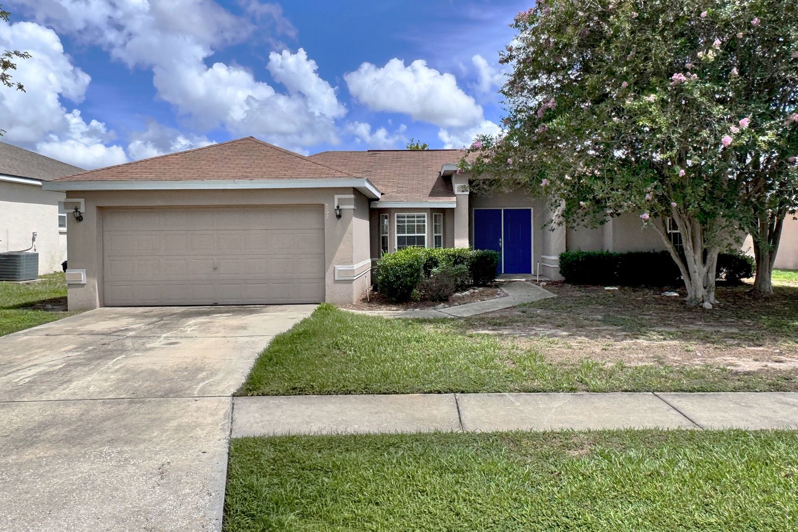 Winter Haven House: 332 Cloverdale Rd.