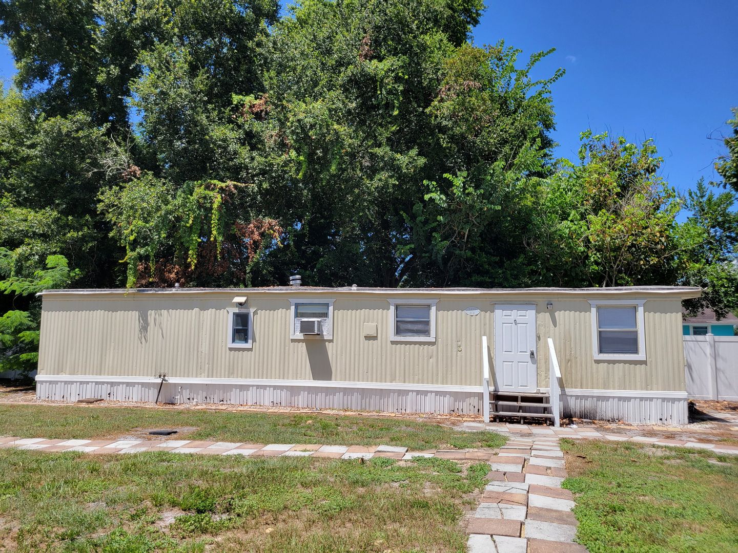 Winter Haven House: 1439 34th St NW, UNIT #8