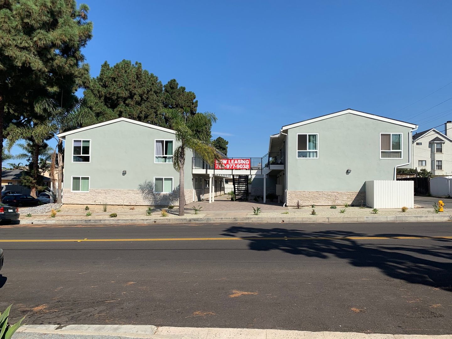 Oceanside Apartment: 806 Surfrider Way