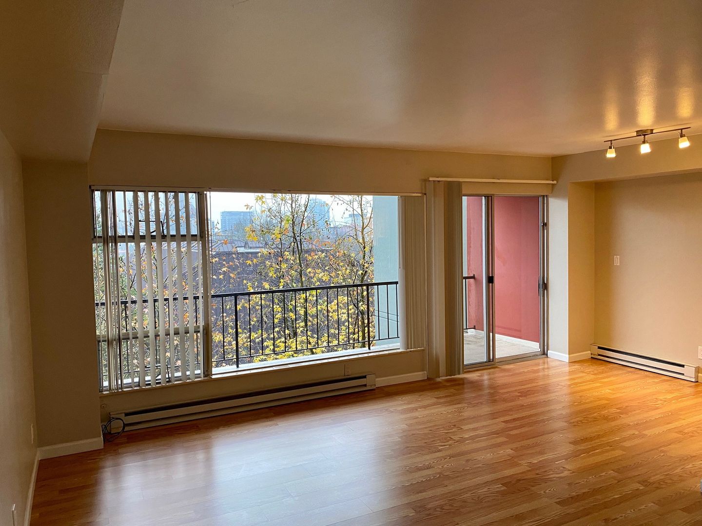 Portland Apartment: 2020 SW Salmon Street