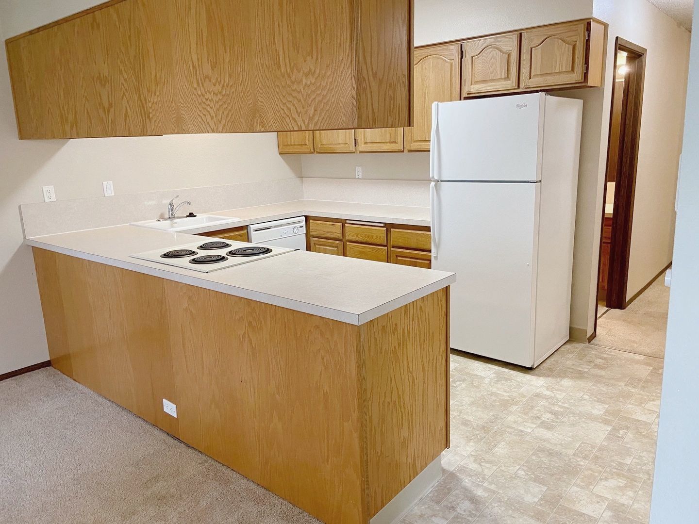 535 Hilltop Apartments 7 of 8
