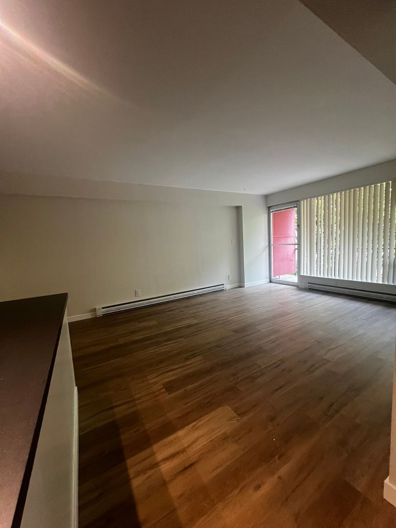 562-2020 Building 11 of 11