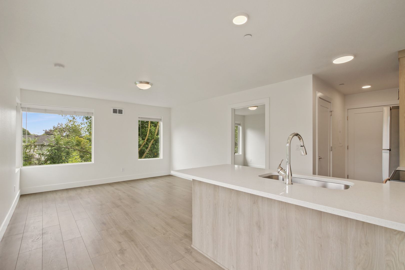 Portland Apartment: 4730 SE Belmont St