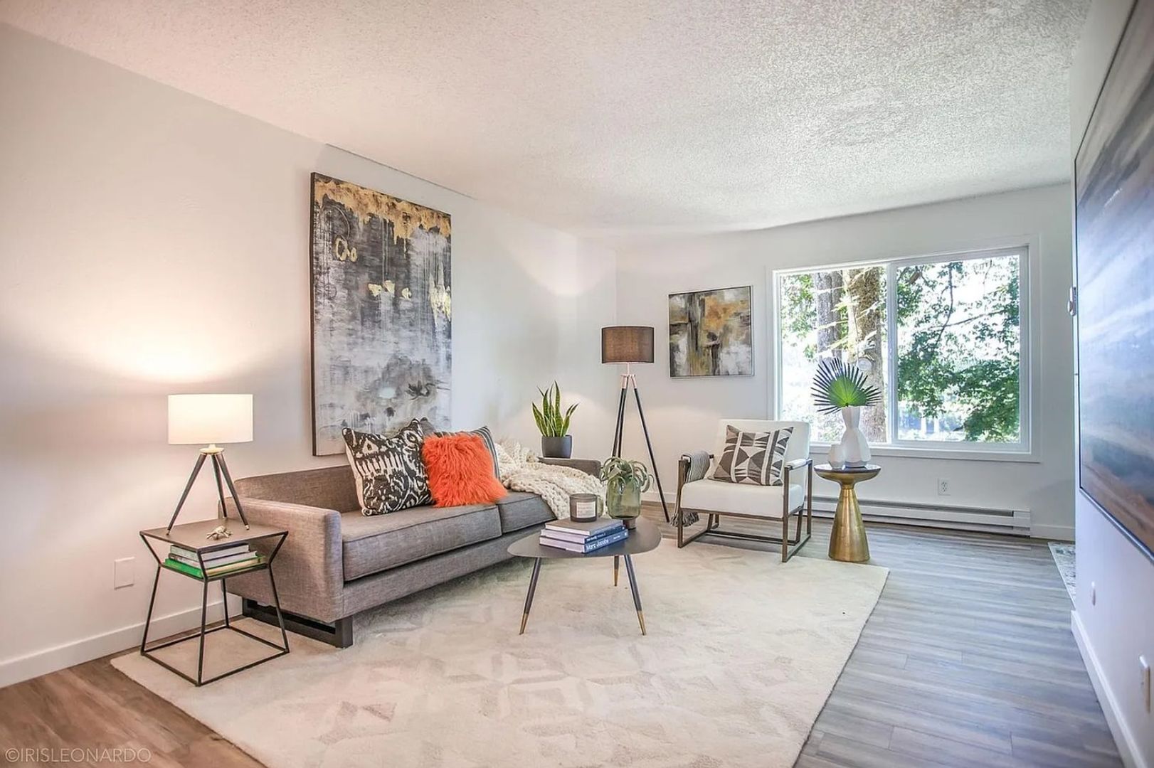 Oregon City Apartment: 911 15th Street