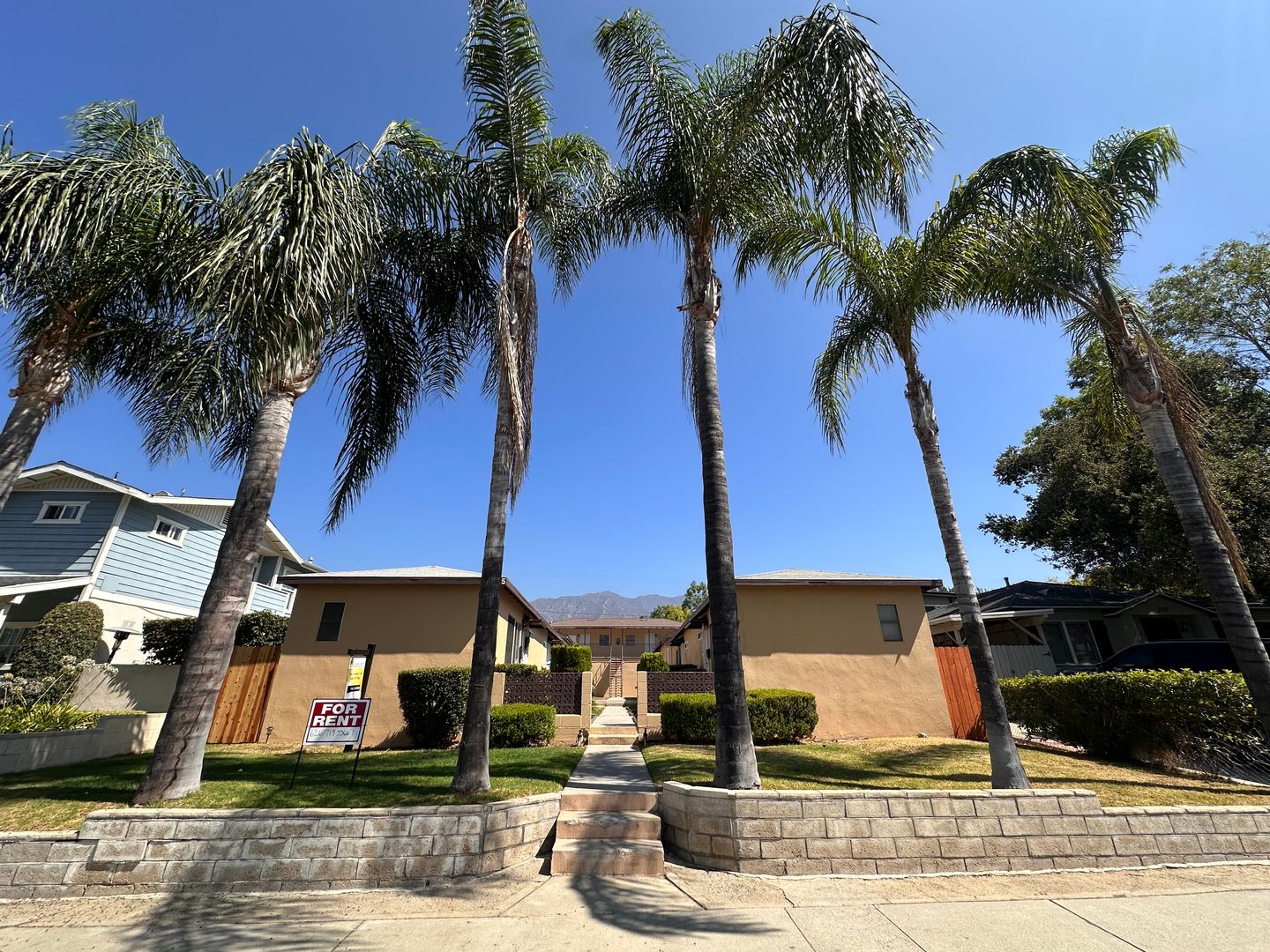 Monrovia Apartment: 305 E. Colorado Blvd.