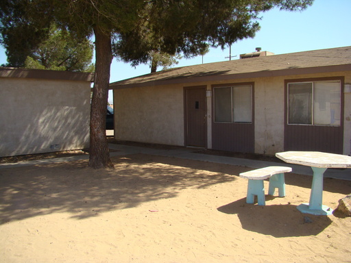 2 BEDROOM APPLE VALLEY APARTMENT