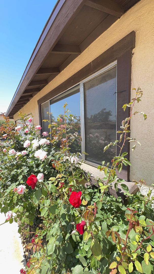 Apple Valley House: 12386 Lakota Rd.