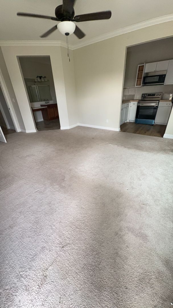 Victorville Apartment: 13141 High Crest Rd