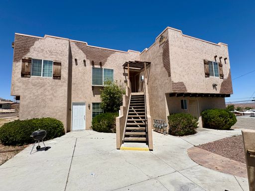 2 BEDROOM BARSTOW APARTMENT – photo 1