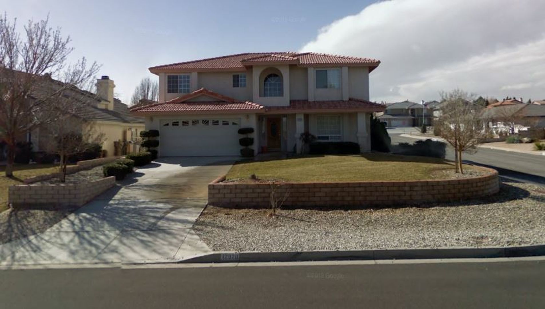Victorville House: 12970 Rain Shadow Rd