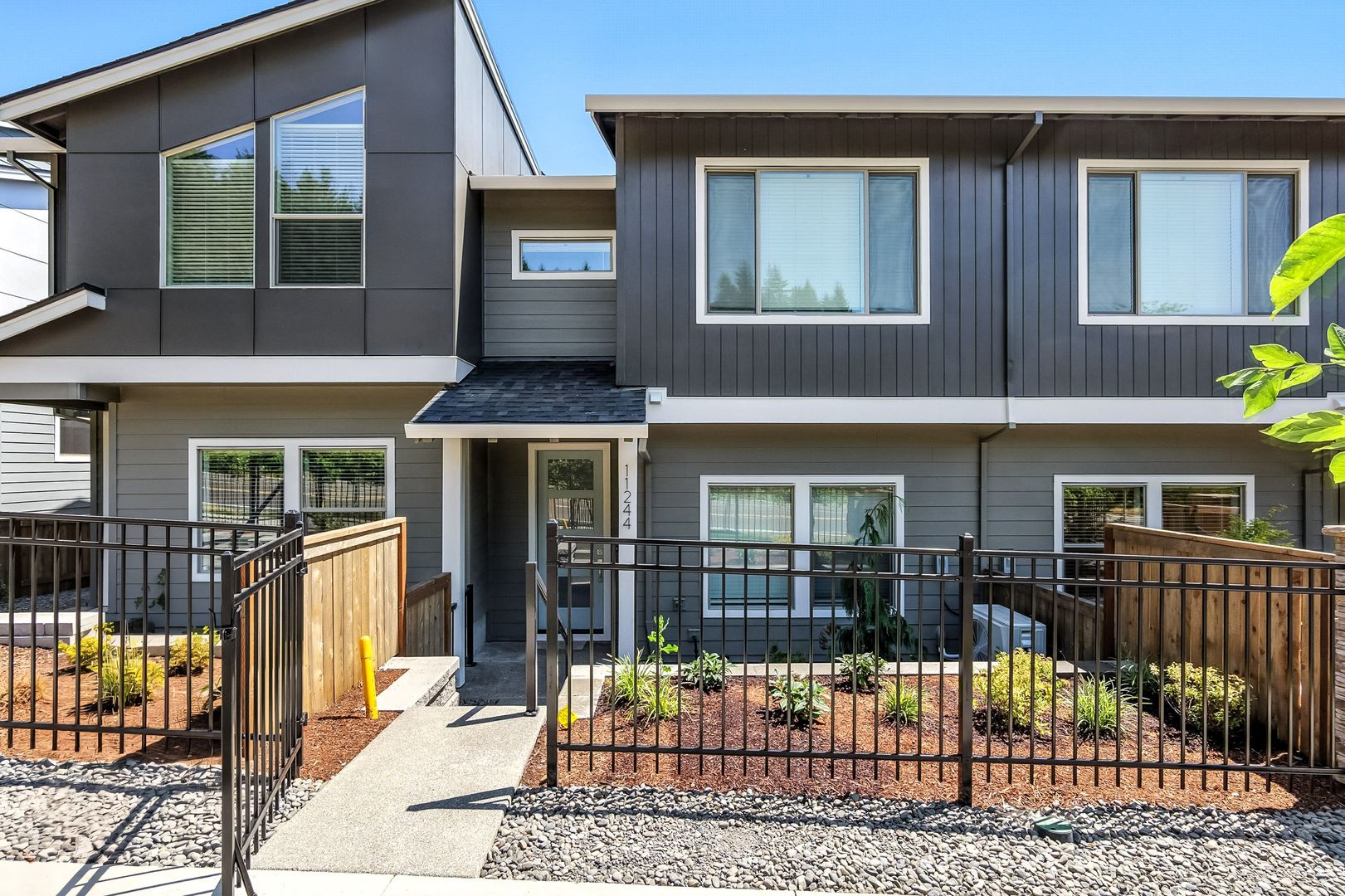 Happy Valley House: 11244 SE 162nd Ave