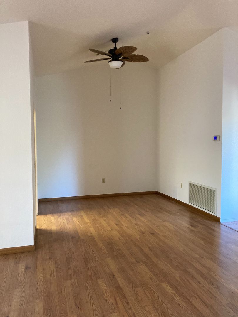 Las Vegas House: 8513 Millsboro Dr