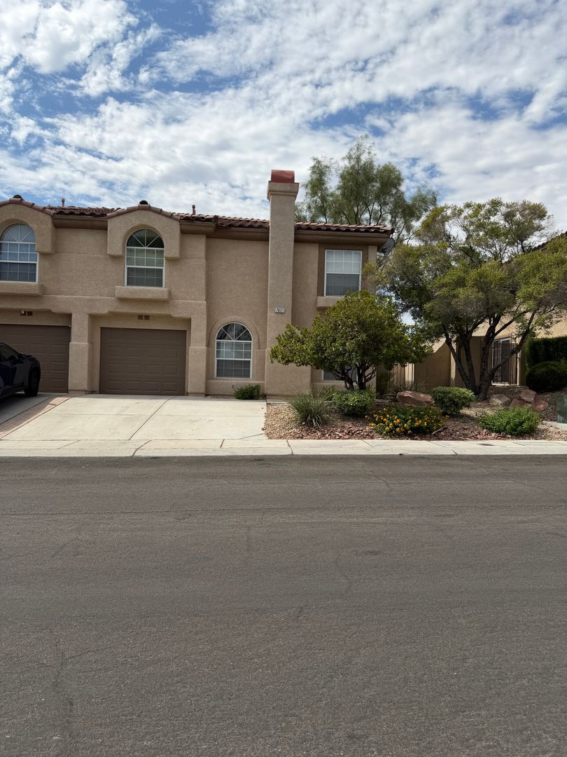 LAS VEGAS House: 7621 ALMERIA AVENUE