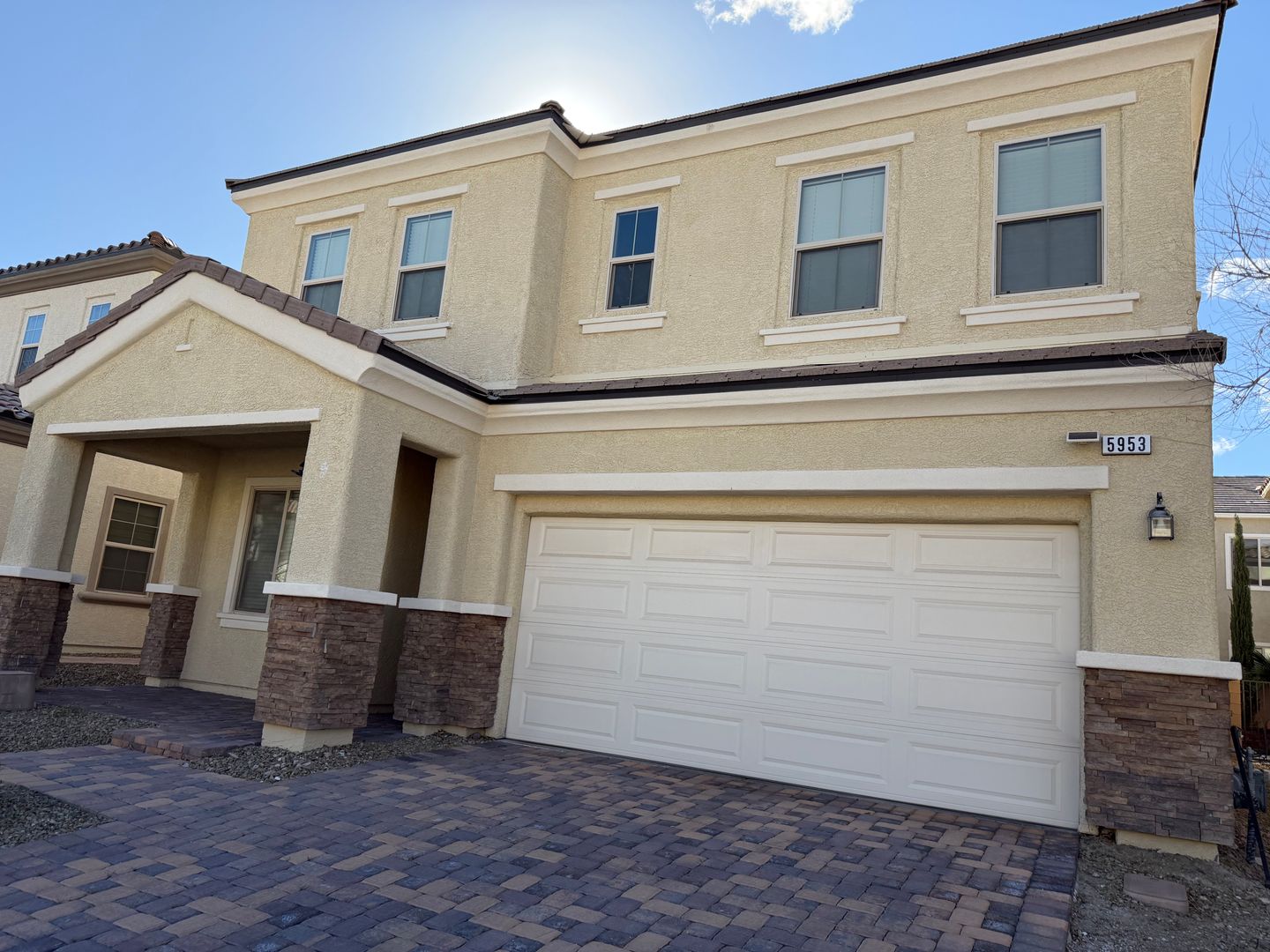 Las Vegas House: 5953 Castell Canyon St