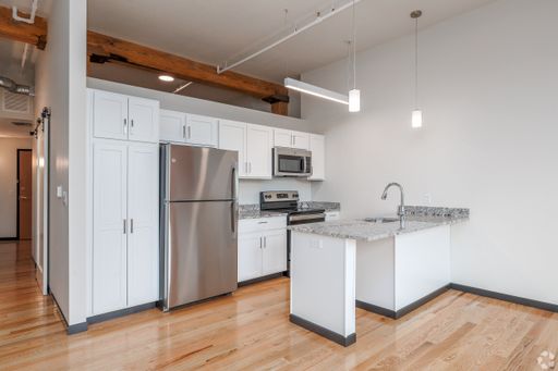 Apt 506 – photo 1