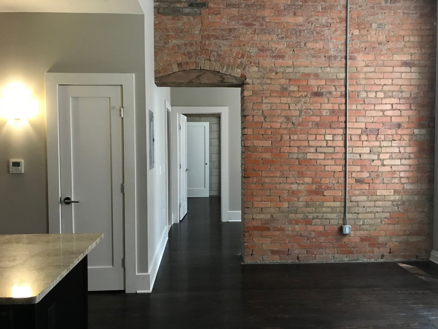 Syracuse Apartment: 304 S Salina St