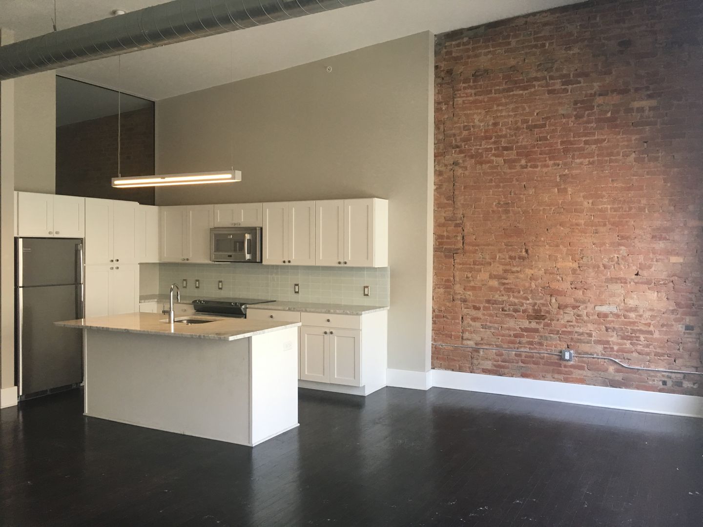 Syracuse Apartment: 304 S Salina St