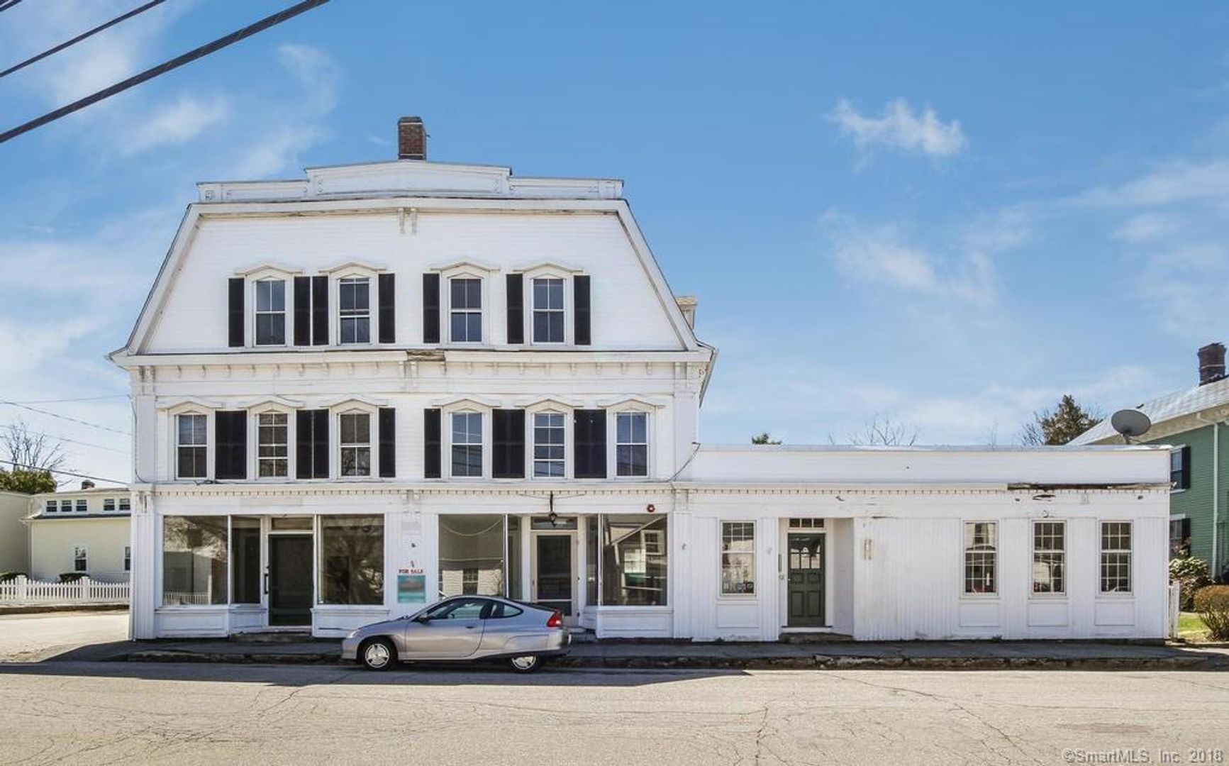 Noank Apartment: 46 Main Street