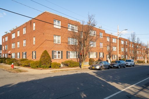 1 Bedroom- 119 Nonotuck St Holyoke