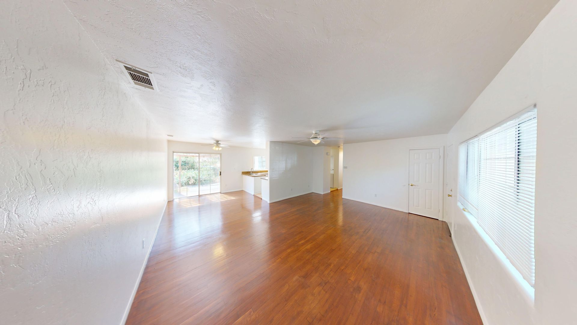 San Diego House: 5012 Tierra Baja Dr.