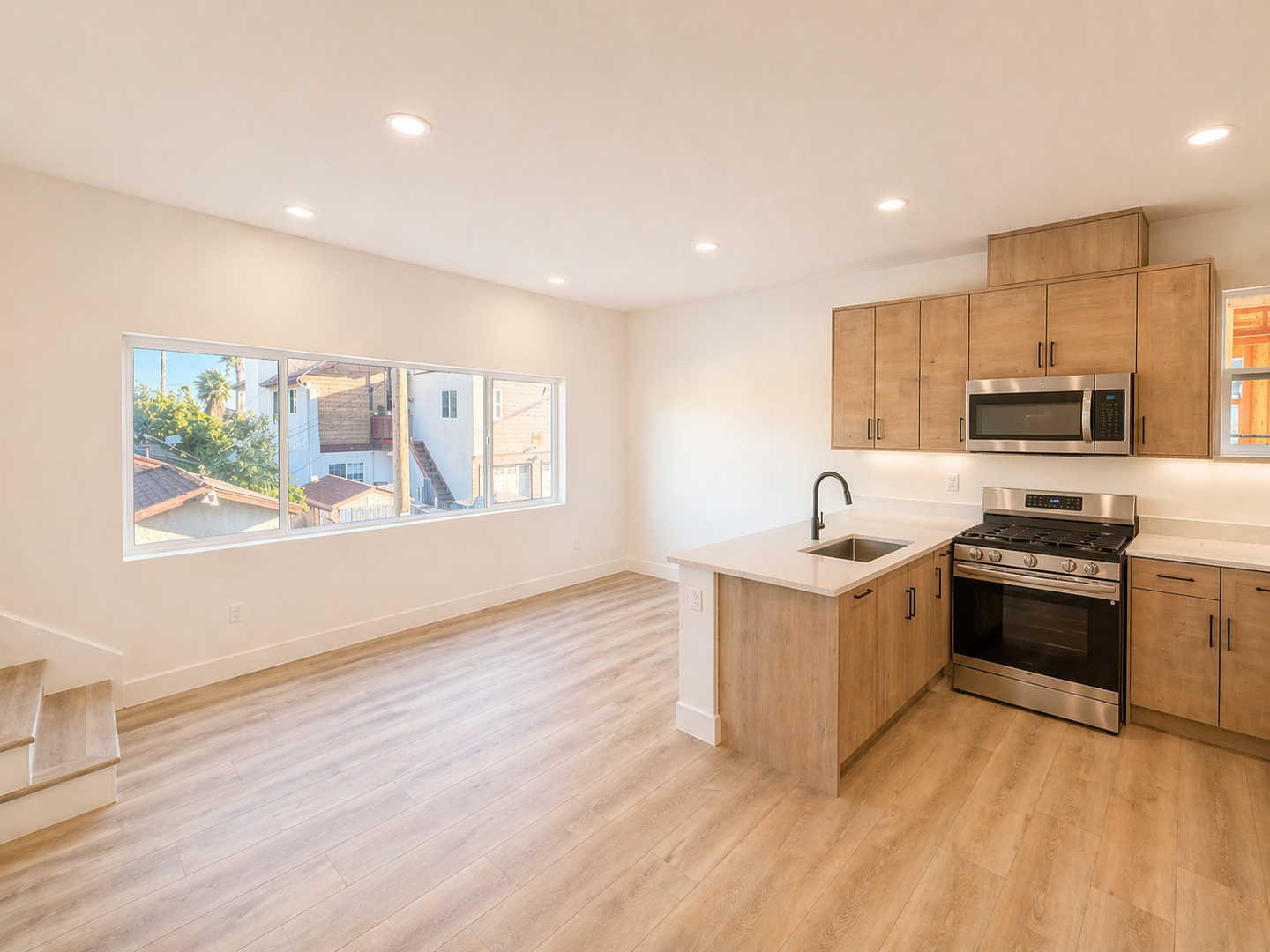 San Diego Apartment: 2153 Balboa Ave