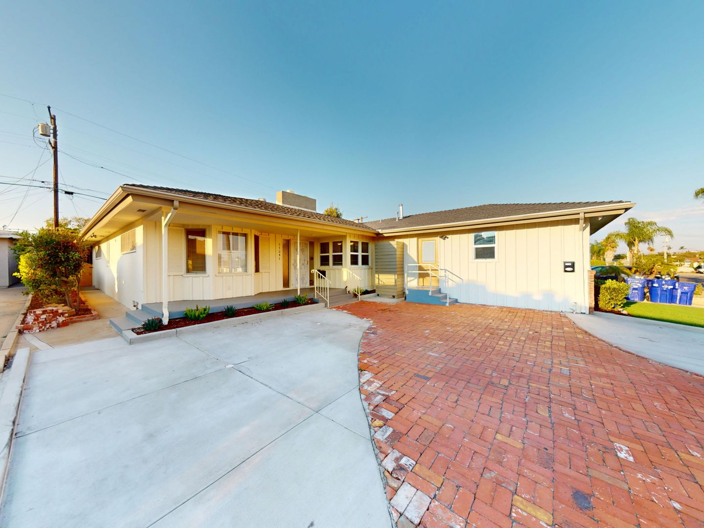 San Diego House: 5704-5706 Dorothy Dr.