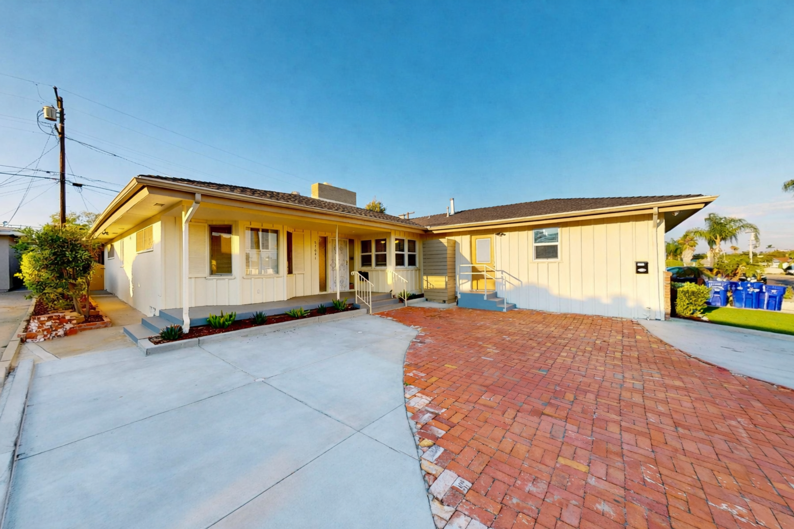 San Diego House: 5704-5706 Dorothy Dr.