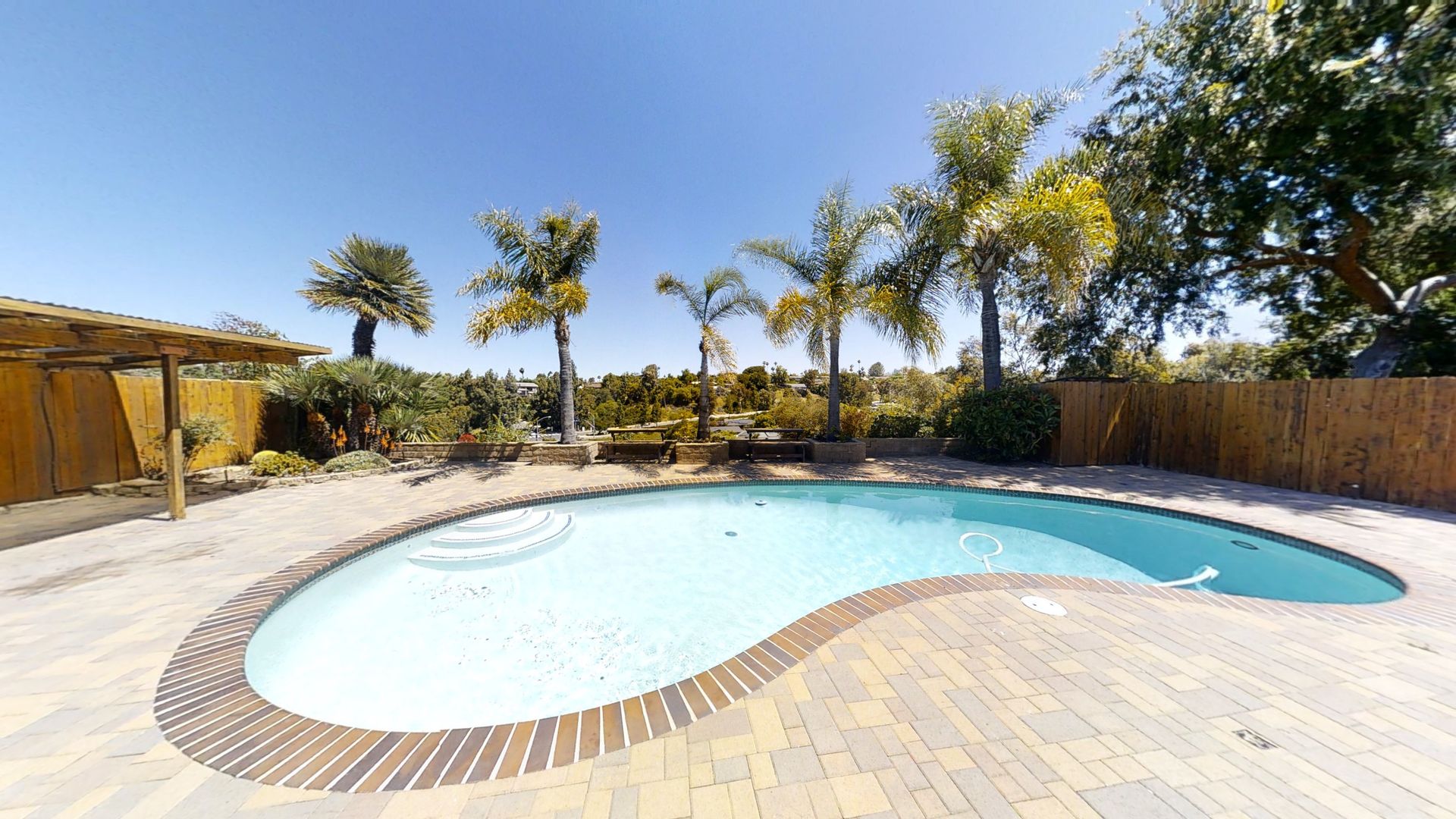 San Diego House: 5232-5230 Prosperity Ln