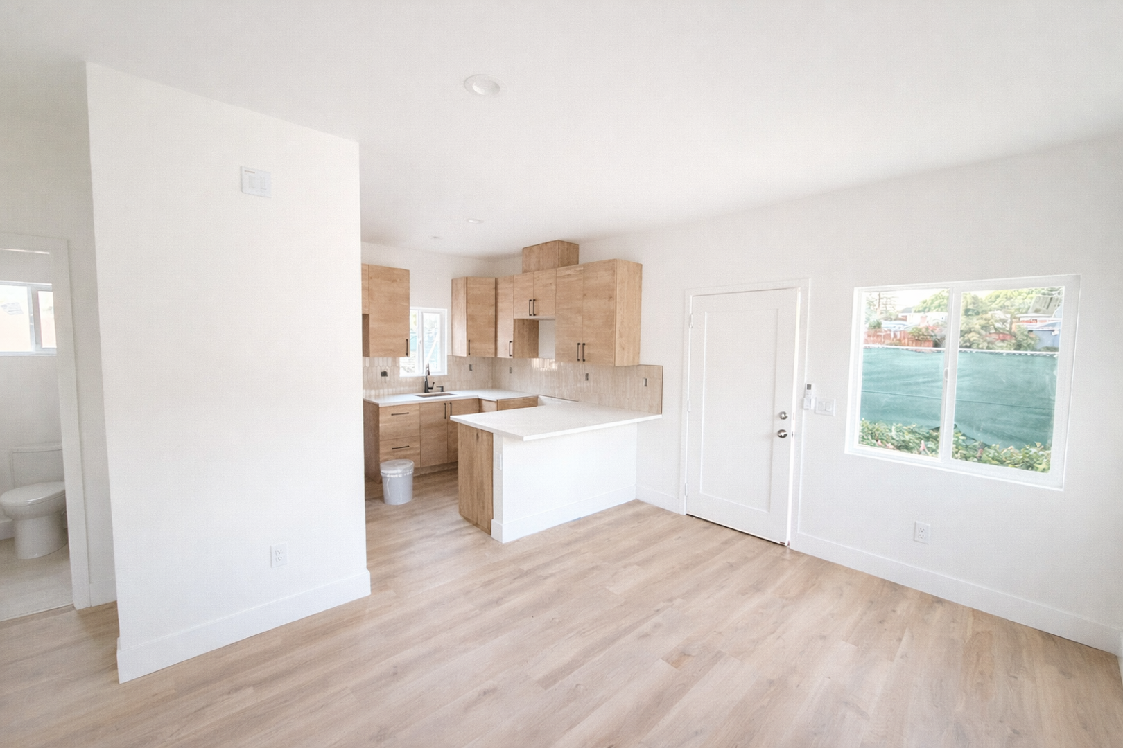 San Diego Apartment: 2151 Balboa Ave