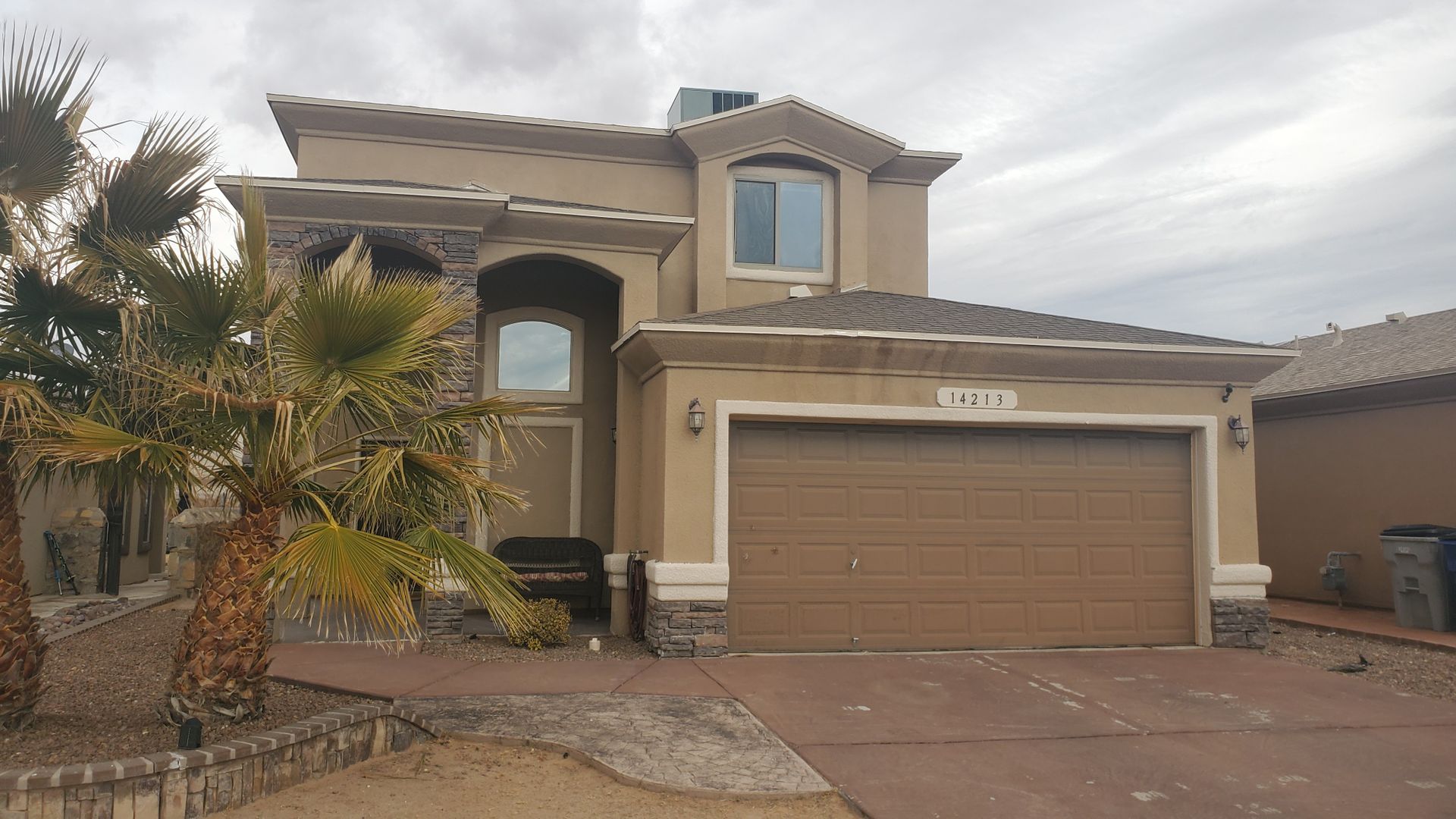 El Paso House: 14213 North Point Ave.