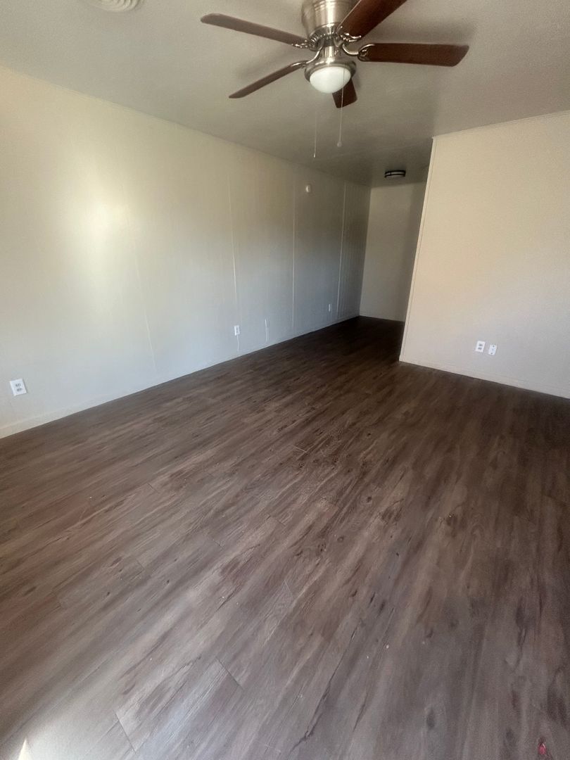 Lubbock Apartment: 2301 51st