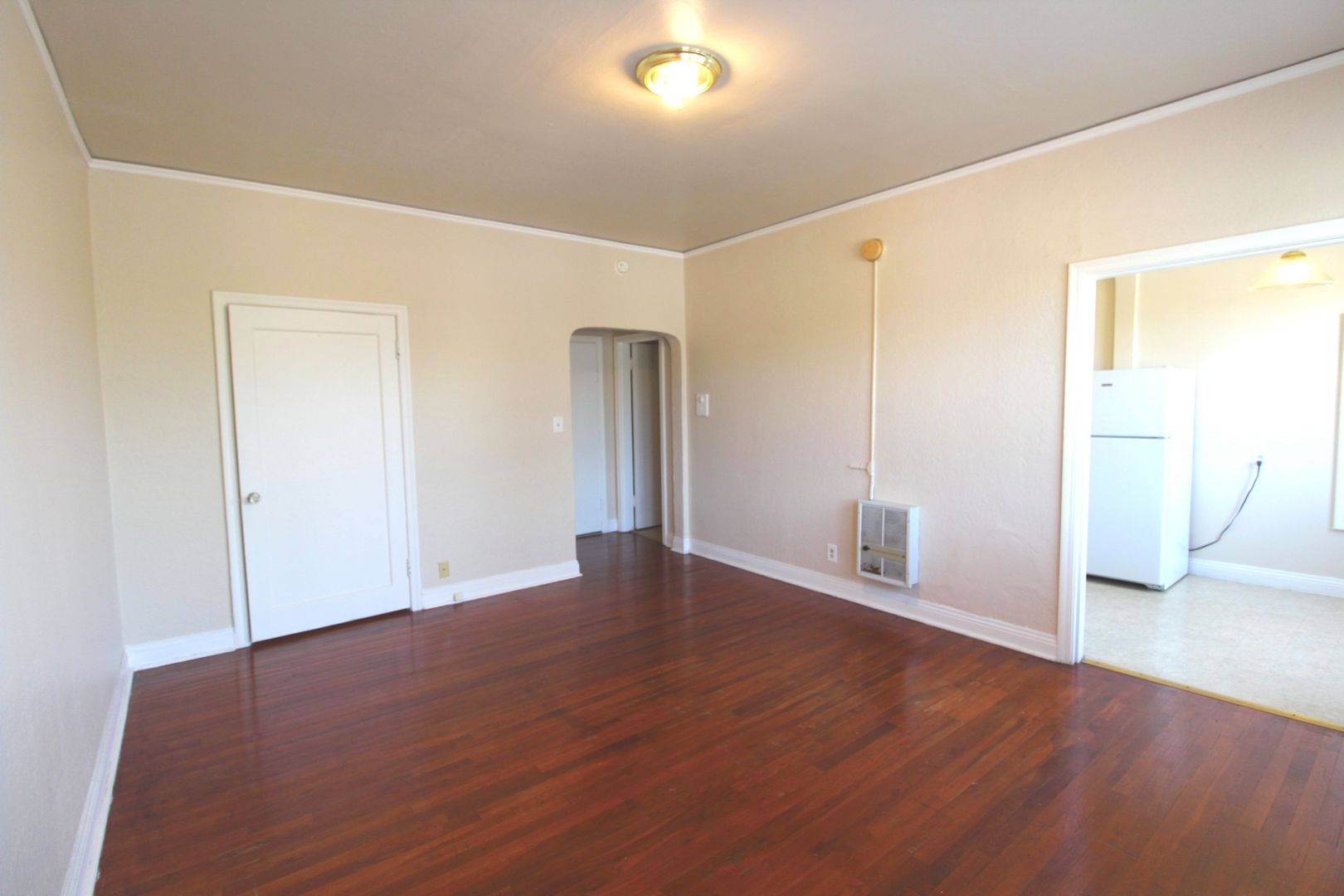 Oakland Apartment: 3201 Beaumont Ave.