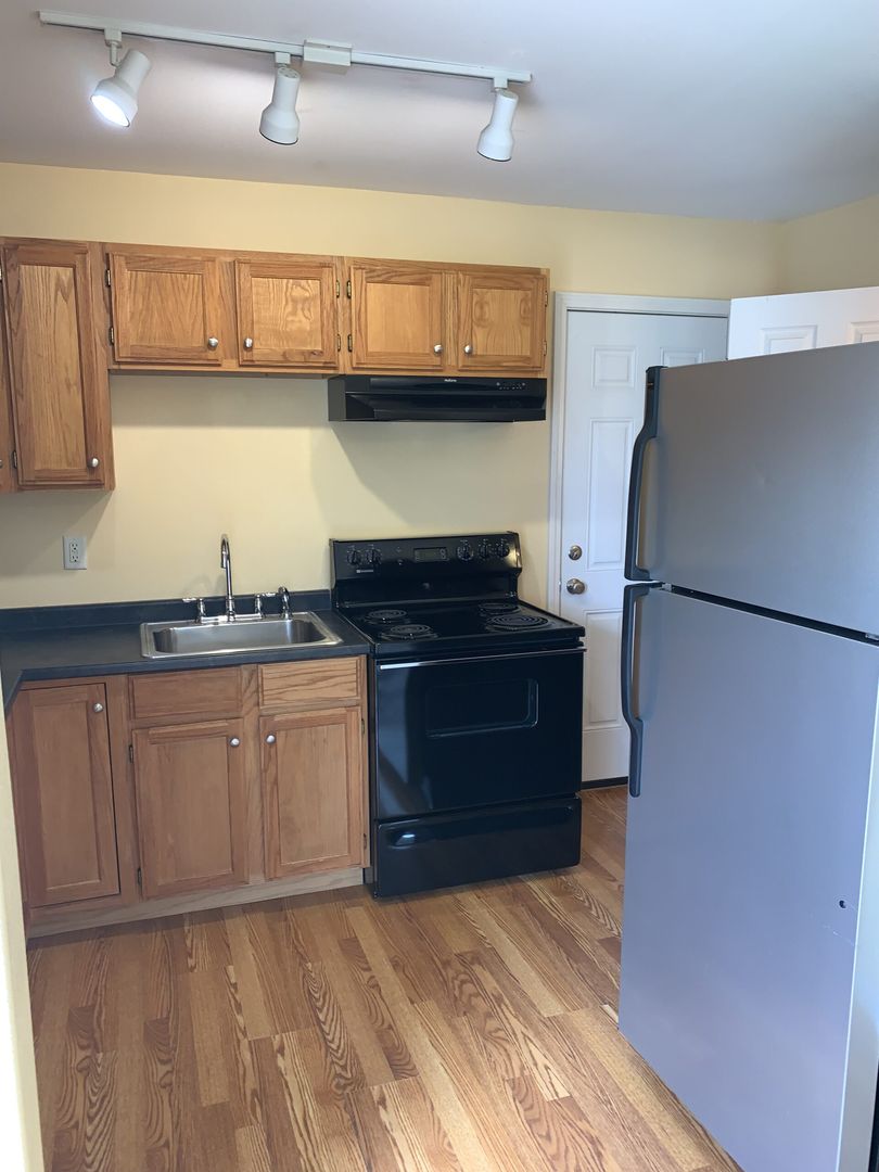 Bemidji Apartment: 5527 Division Street W