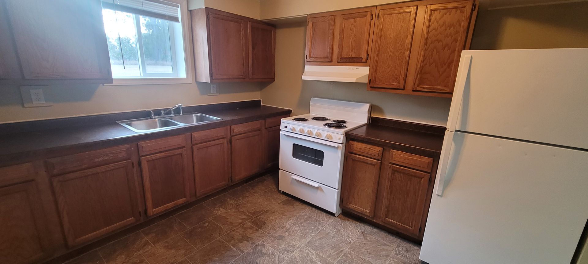 Bemidji Apartment: 7116 Irvine Ave NW