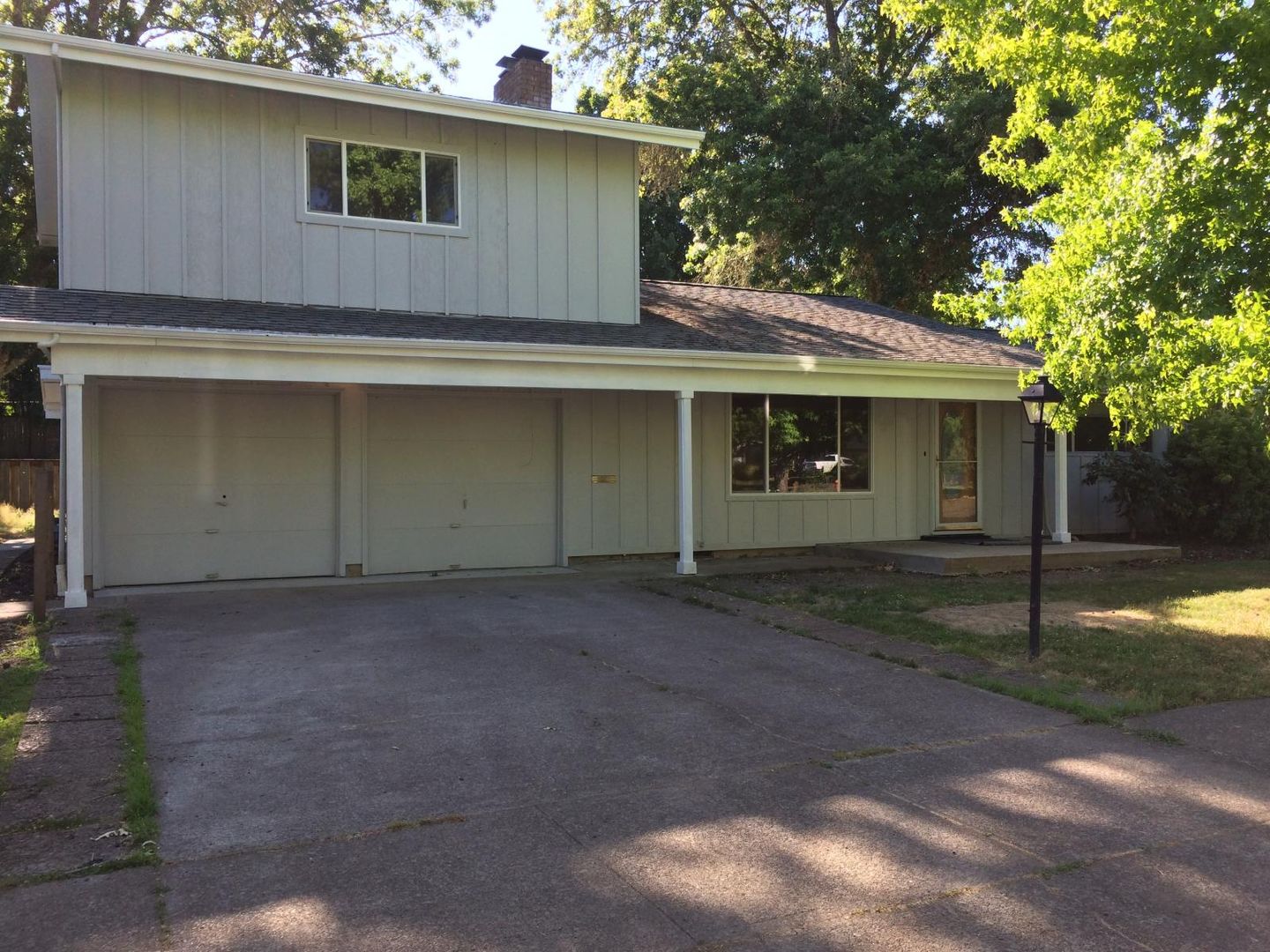 Corvallis House: 1950 NW 27th Street