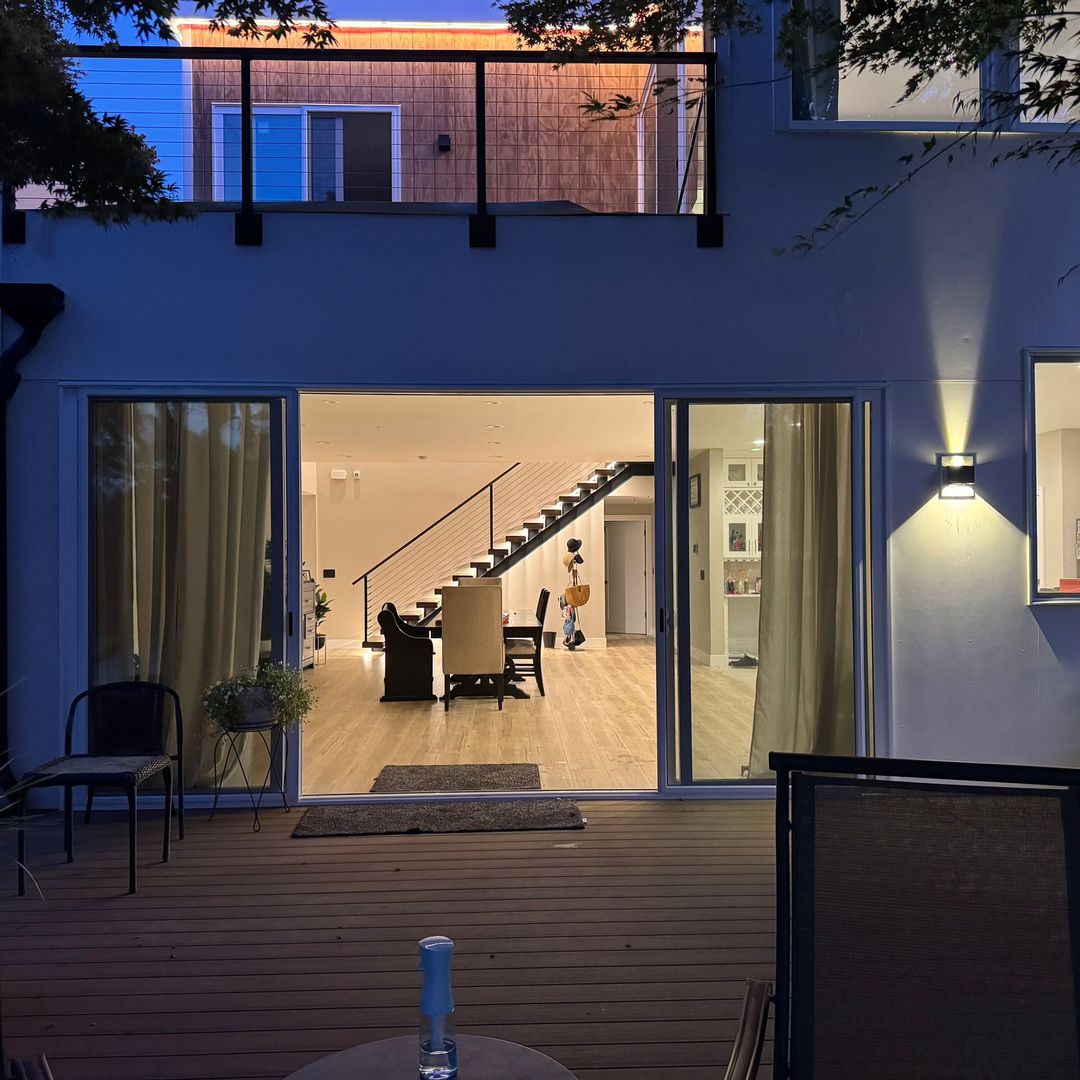 Albany House: 1009 Jones Avenue NW