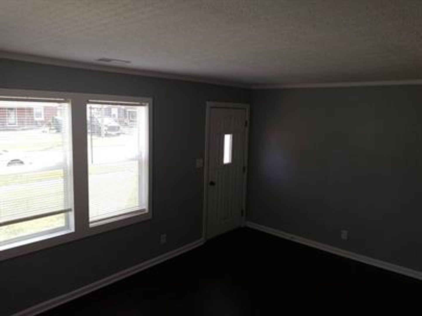 Louisville House: 1609 Clara Ave