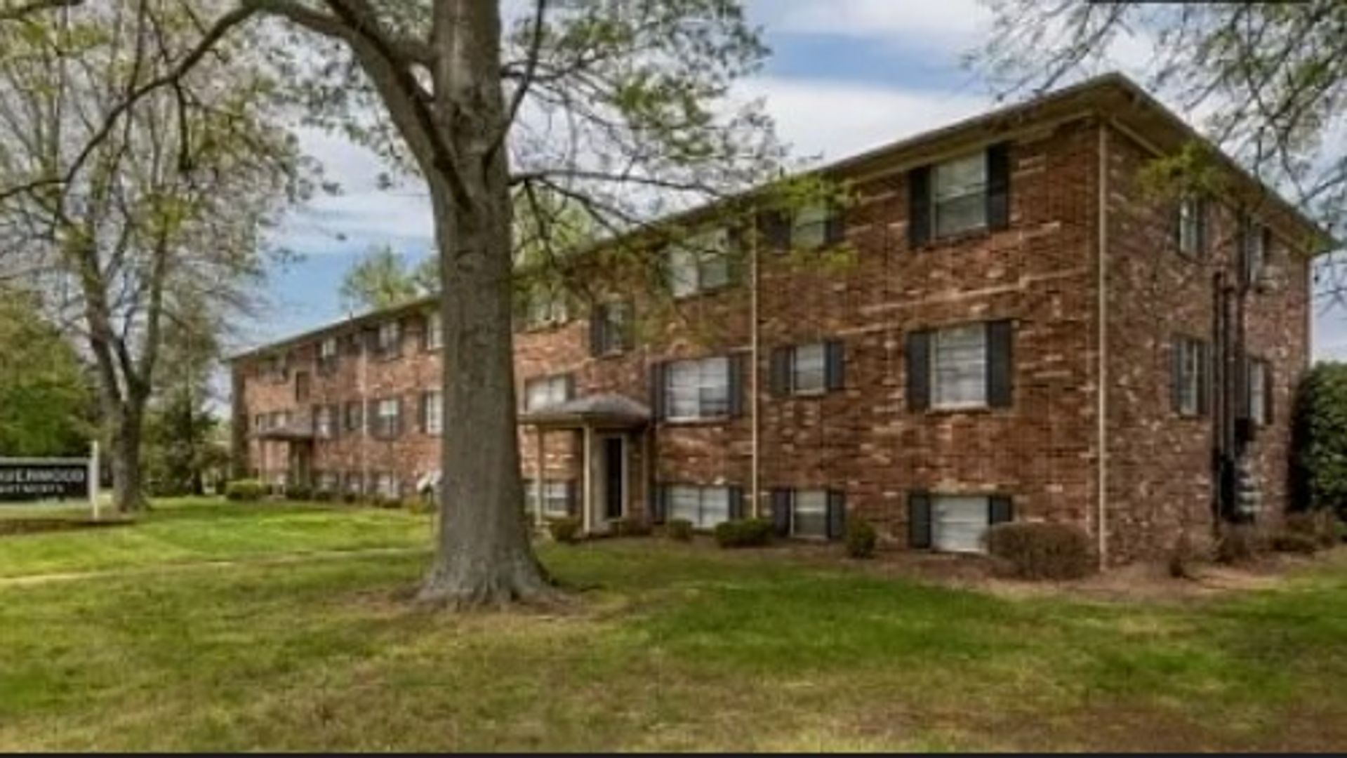 Louisville Apartment: 1601-1603 Gagel Avenue
