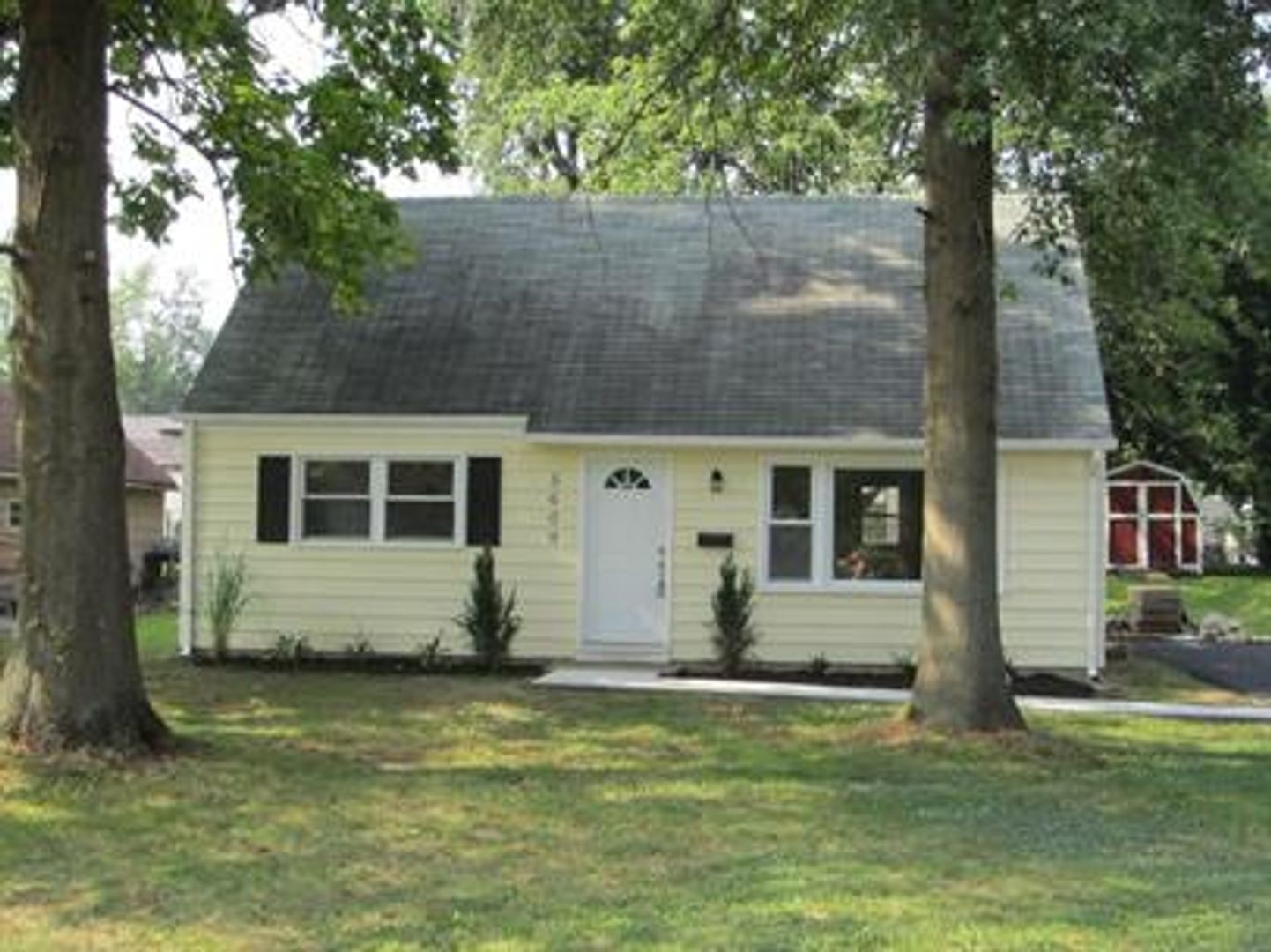 Louisville House: 5609 Goldenrod Road