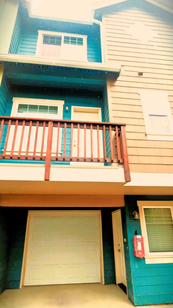 2/2.5 Modern Townhouse *M/I Special! - limited time