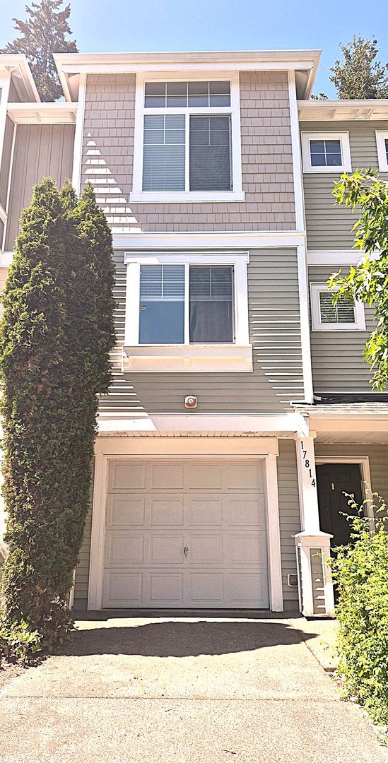 Puyallup Condo: 17814 75th Ave E