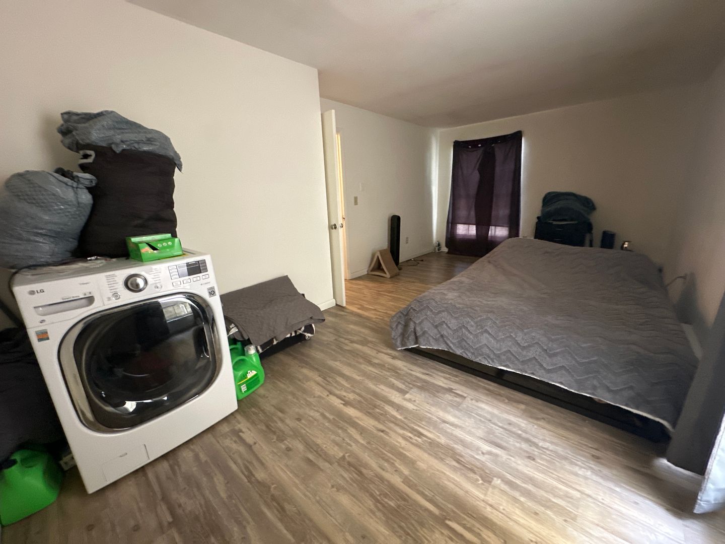 Ithaca Apartment: 87 Uptown Rd