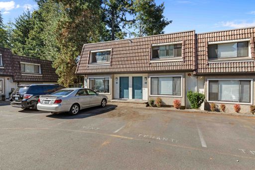 2-Bedroom Condo in Lynnwood – photo 1